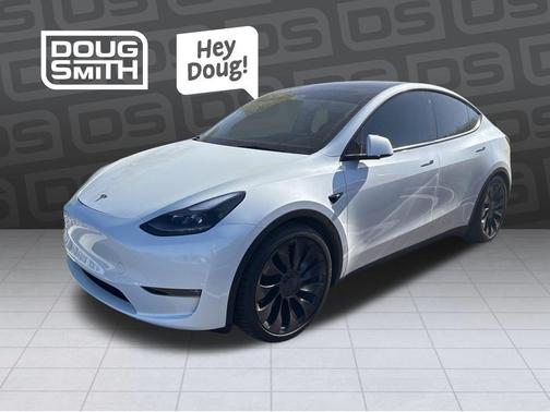 White 2023 Tesla Model Y Performance