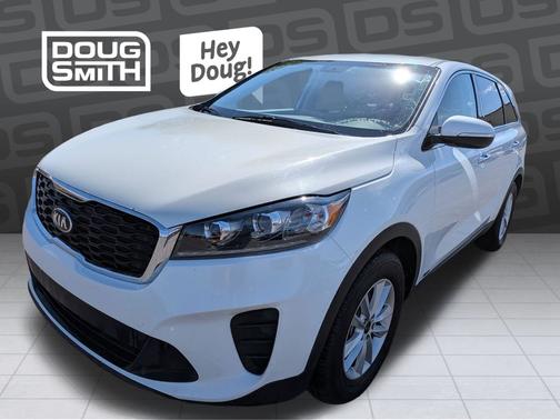Snow White Pearl 2019 Kia Sorento LX