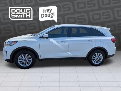 Snow White Pearl 2019 Kia Sorento LX