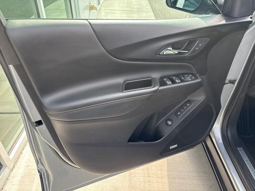 Sterling Gray Metallic 2024 Chevrolet Equinox Premier