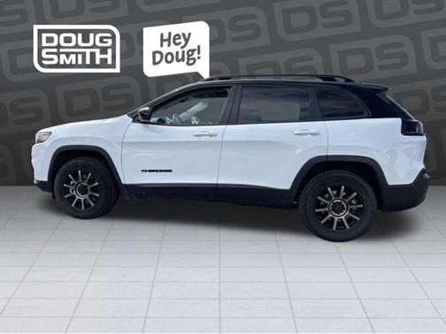 Bright White Clearcoat 2022 Jeep Cherokee Latitude Lux