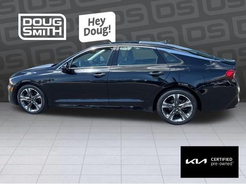 Ebony Black 2021 Kia K5 EX