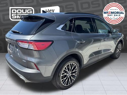 Gray Metallic 2022 Ford Escape PHEV Titanium