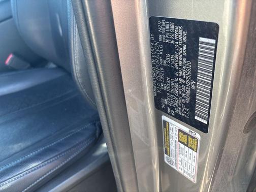 Steel Gray 2023 Kia Sorento Plug-In Hybrid SX Prestige
