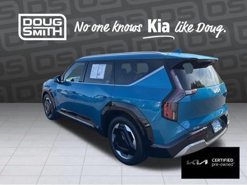 2025 Kia EV9 Land