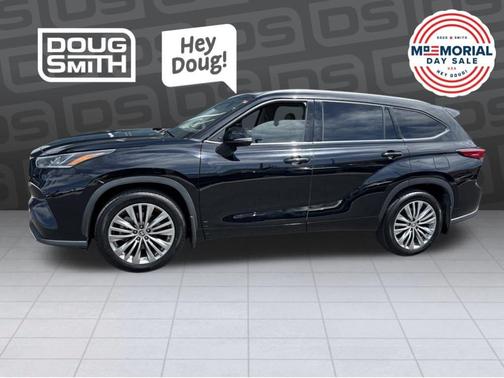 Midnight Black Metallic 2020 Toyota Highlander Platinum