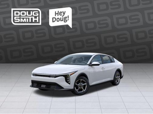 White 2026 Kia K4 LXS