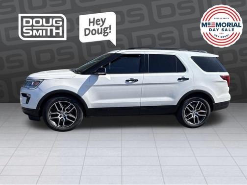 White 2018 Ford Explorer sport