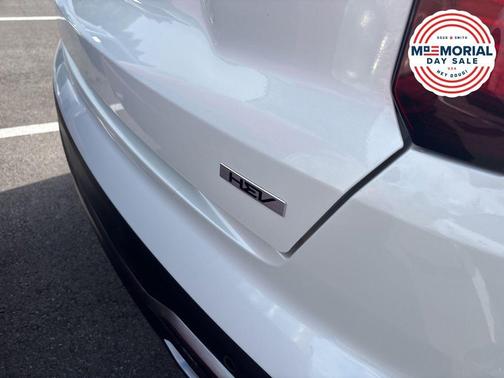 Snow White Pearl 2023 Kia Sorento Hybrid EX