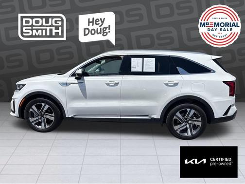 Snow White Pearl 2023 Kia Sorento Hybrid EX