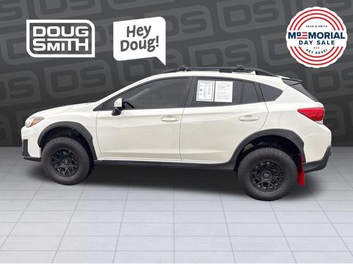 Crystal White Pearl 2020 Subaru Crosstrek Premium