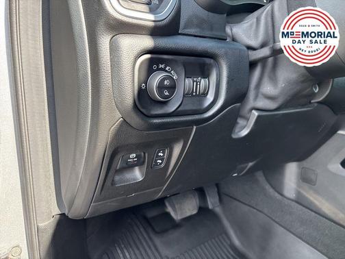 Billet Silver Metallic Clearcoat 2020 RAM 1500 Laramie