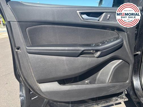 Shadow Black 2017 Ford Edge SEL