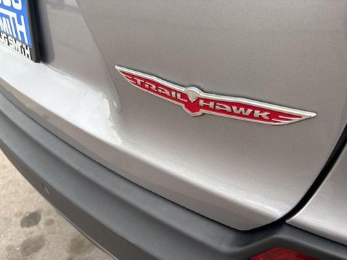 Billet Silver Metallic Clearcoat 2020 Jeep Cherokee Trailhawk