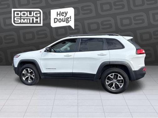 Bright White Clearcoat 2014 Jeep Cherokee Trailhawk