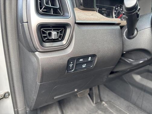 Wolf Gray 2023 Kia Sorento X-Line EX