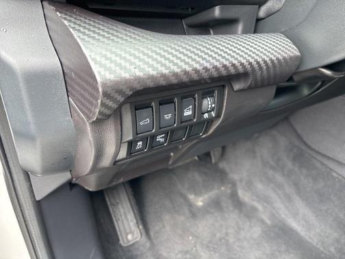 Crystal White Pearl 2022 Subaru Ascent Onyx Edition