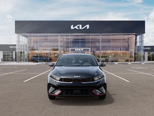 Aurora Black Pearl 2024 Kia Forte GT-Line
