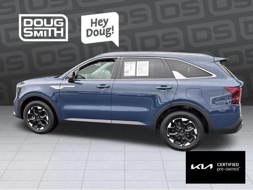 Midnight Black 2024 Kia Sorento S