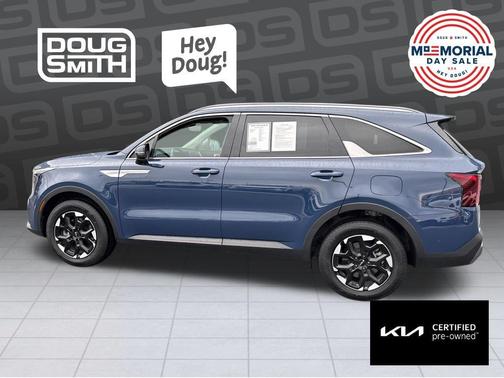 Midnight Black 2024 Kia Sorento S