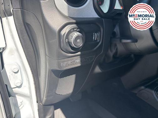 Bright White Clearcoat 2025 Jeep Wrangler Sport