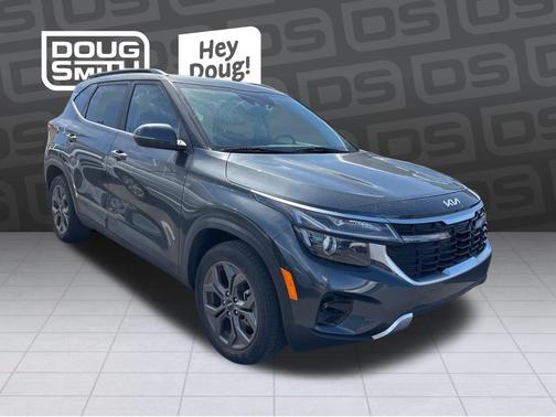 Gravity Gray 2024 Kia Seltos S