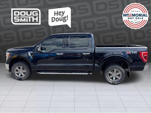 Blue 2021 Ford F-150 XLT