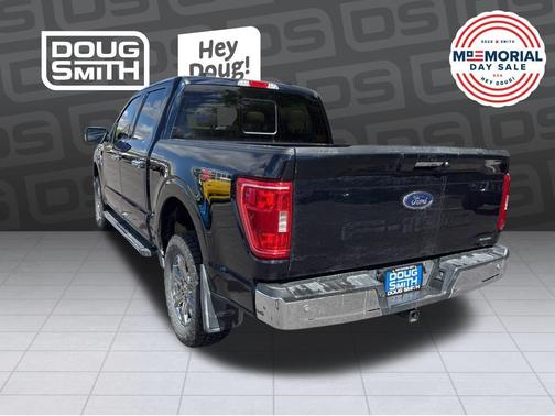 Blue 2021 Ford F-150 XLT