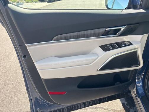 Midnight Black 2025 Kia Telluride EX