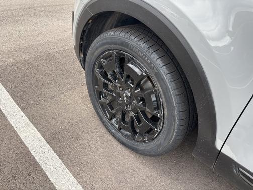 Gray 2022 Kia Telluride SX