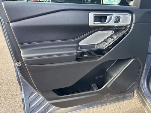 Blue Metallic 2021 Ford Explorer ST