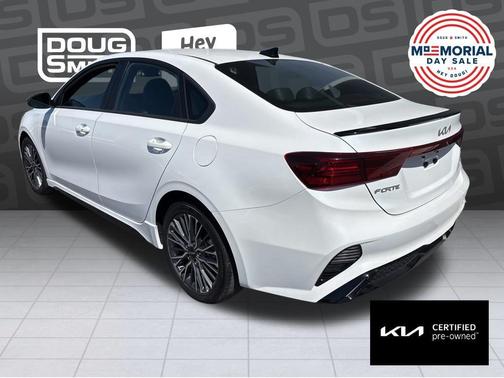 Snow White Pearl 2024 Kia Forte GT-Line