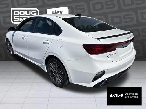 Snow White Pearl 2024 Kia Forte GT-Line