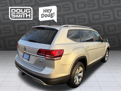 Reflex Silver Metallic 2019 Volkswagen Atlas 3.6L SE