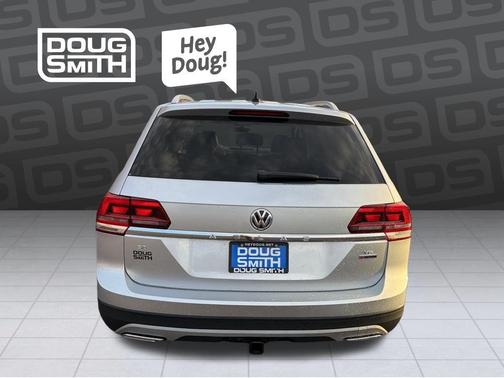Reflex Silver Metallic 2019 Volkswagen Atlas 3.6L SE