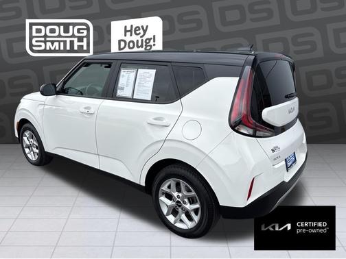 Clear White 2023 Kia Soul S