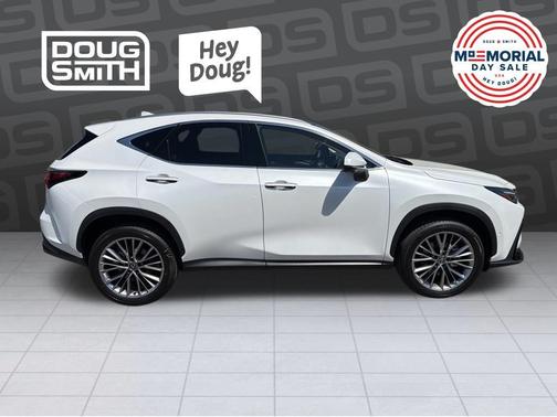 White Pearl 2025 Lexus NX 350h Luxury