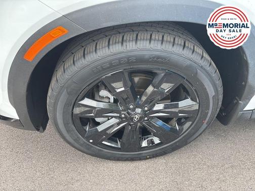 Hyper White 2023 Hyundai PALISADE XRT