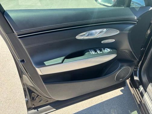 Vik Black 2024 Genesis GV70 2.5T