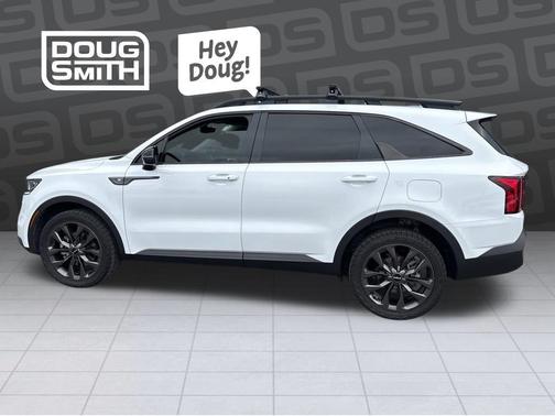 Glacial White Pearl 2022 Kia Sorento X-Line EX