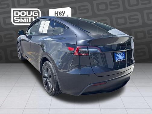 Gray 2024 Tesla Model Y Long Range