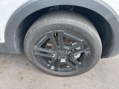 Glacial White Pearl 2025 Kia Telluride SX-Prestige X-Line
