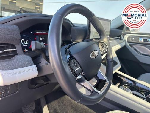 Gray Metallic 2025 Ford Explorer Platinum