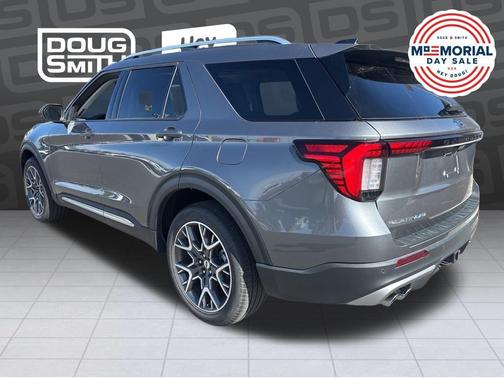 Gray Metallic 2025 Ford Explorer Platinum