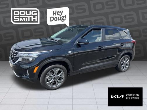 Black 2026 Kia Seltos LX
