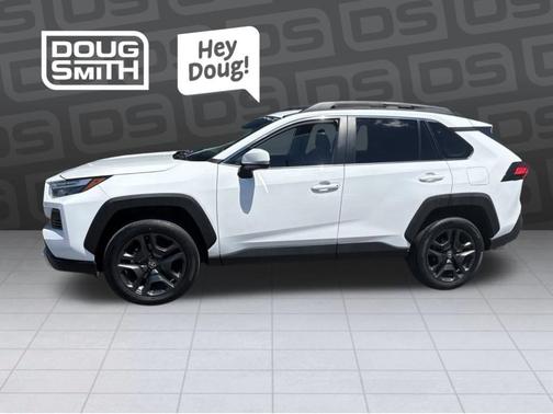 Ice 2023 Toyota RAV4 Adventure