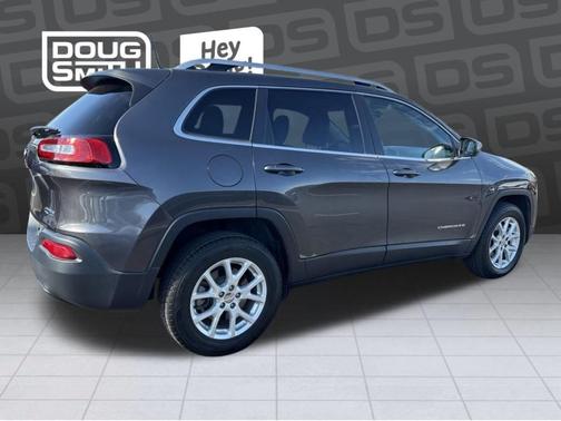 Granite Crystal Clearcoat Metallic 2017 Jeep Cherokee Latitude