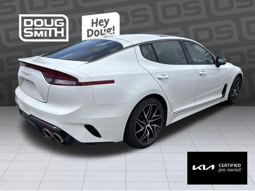 Snow White Pearl 2023 Kia Stinger GT-Line