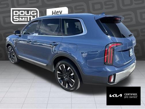 Midnight Black 2023 Kia Telluride SX