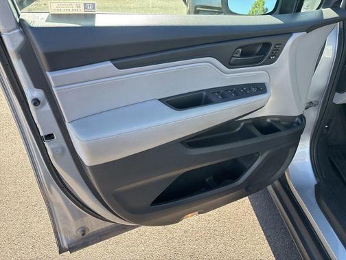 Silver 2019 Honda Odyssey EX-L